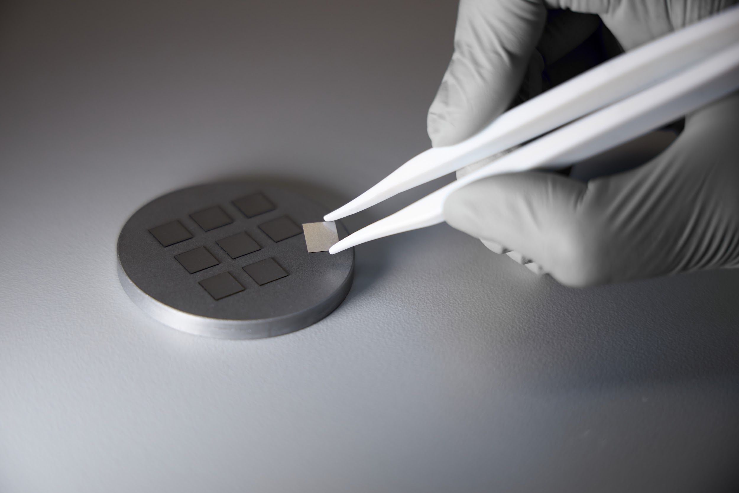 Алмазы без шахт: как лабораторные кристаллы переписывают правила ювелирного рынка