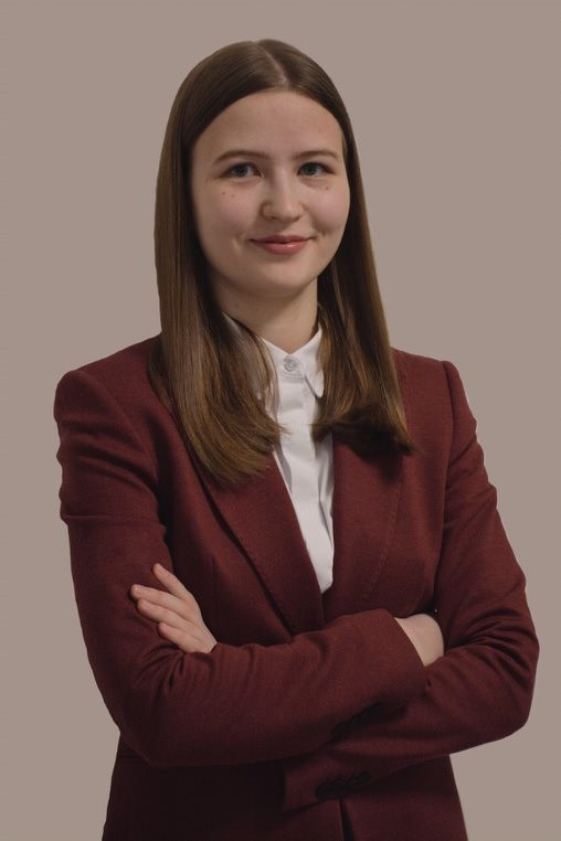 Яна Морозова