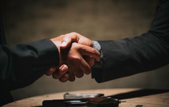 Пережить кризис: как не потерять бизнес-партнеров