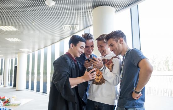 Как подростку выбрать профессию и ВУЗ