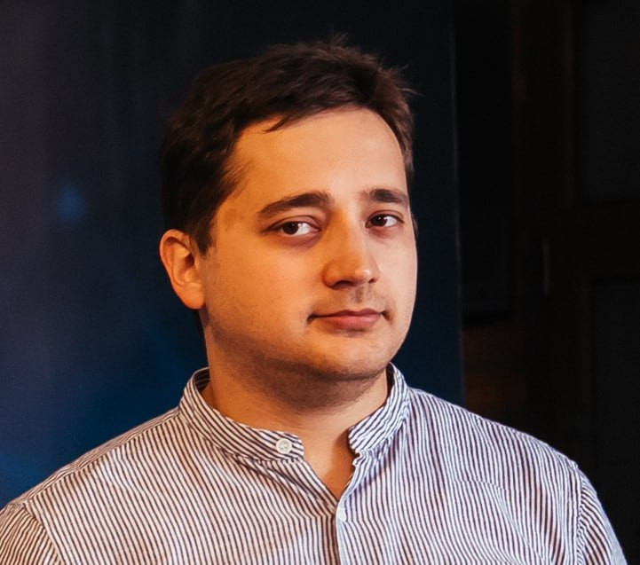 Максим Павлов