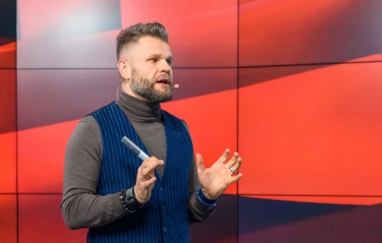 Прошлое и будущее лидера: что определяет нас больше?