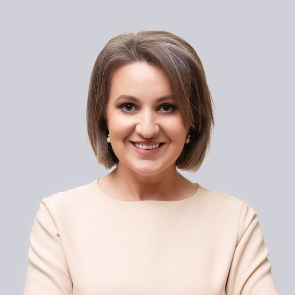 Яна Мефодьева