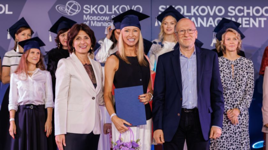 https://sk.skolkovo.ru/img/4ac0e0d4-b8f4-4c20-bc78-df13de54a42c/img-6662-nr.jpg?fm=png&q=80&fit=fit&crop=840%2C472%2C0%2C0&w=550&h=300
