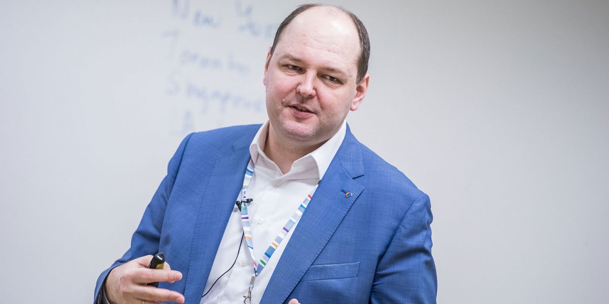 Алексей Хохлов выступил на круглом столе «Модернизация объектов электрогенерации: источники финансирования»