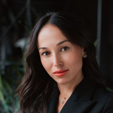 Юлия Михайлова