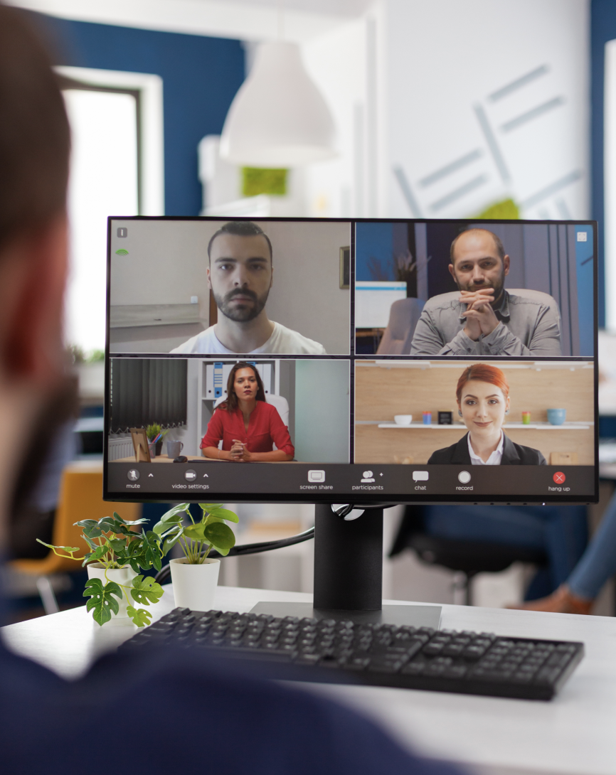 Онлайн в Zoom