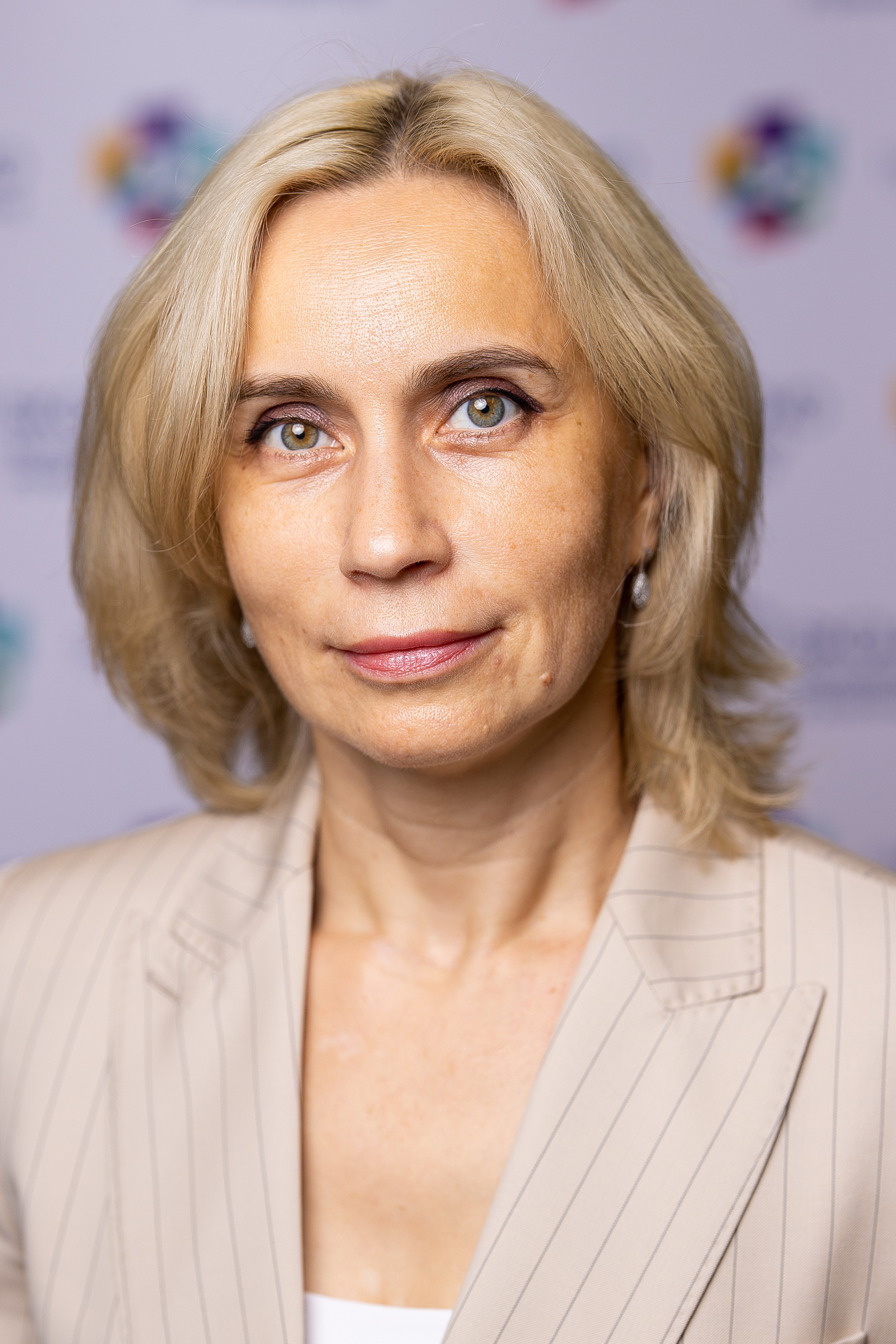 Елена Чащина