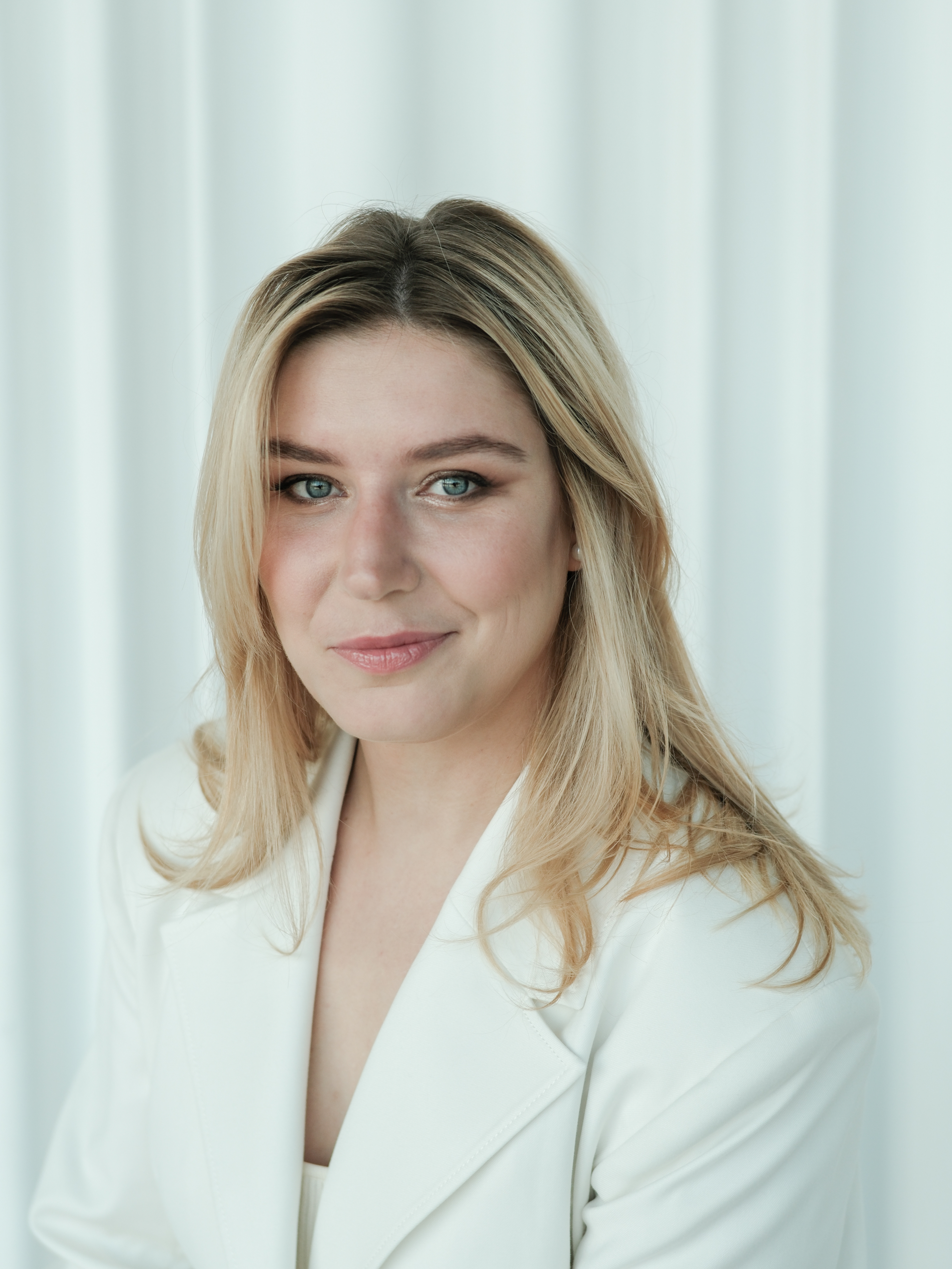 Евгения Белова