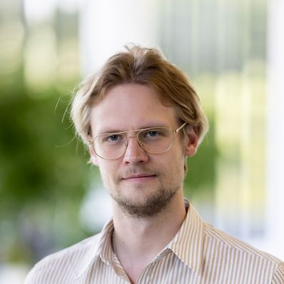 Антон Аверьянов