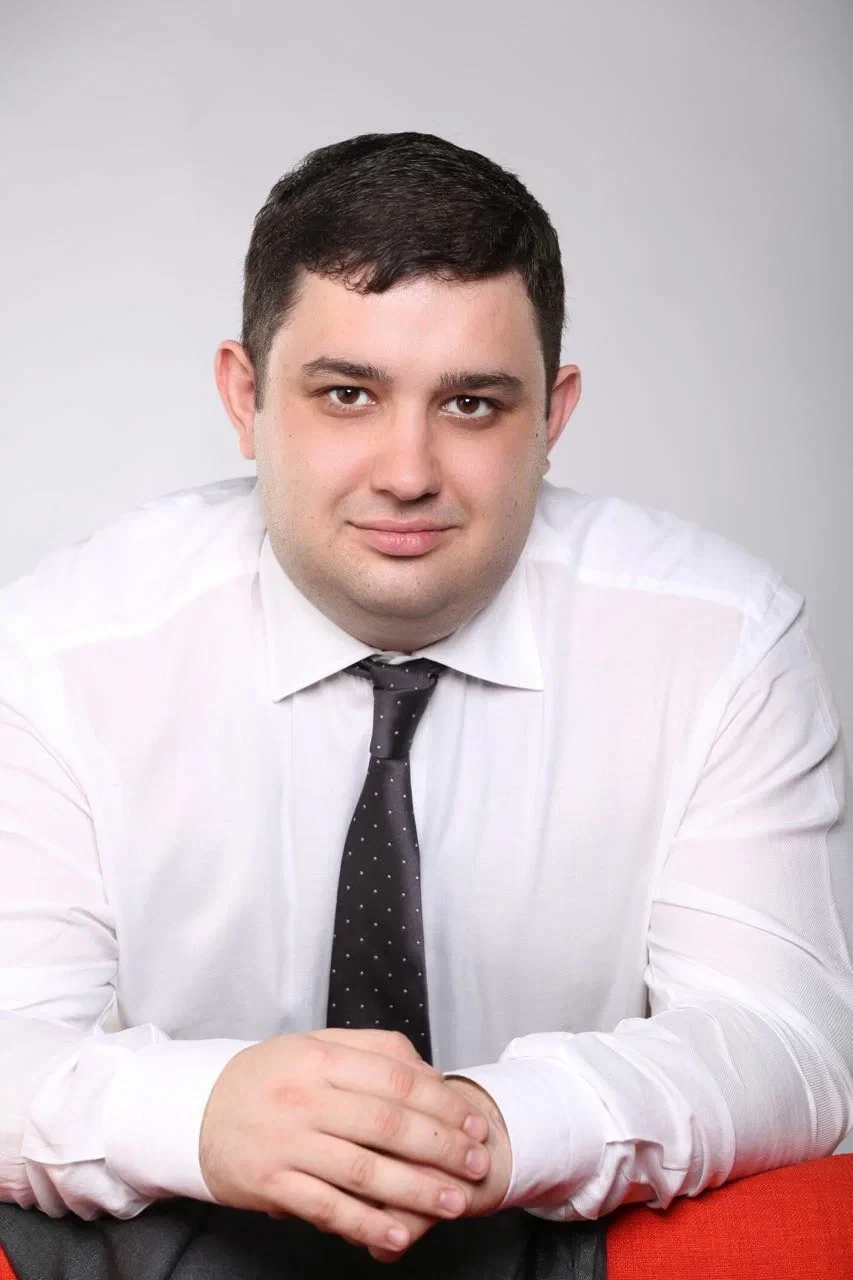 Леонид Гойхман