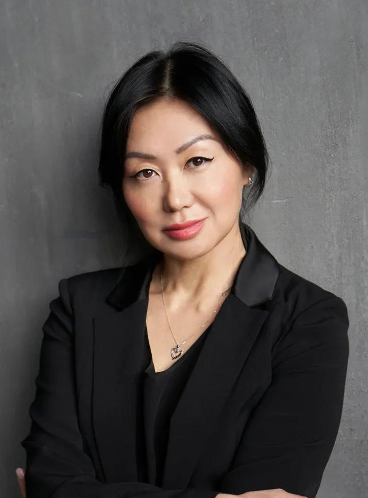 Елена Чо