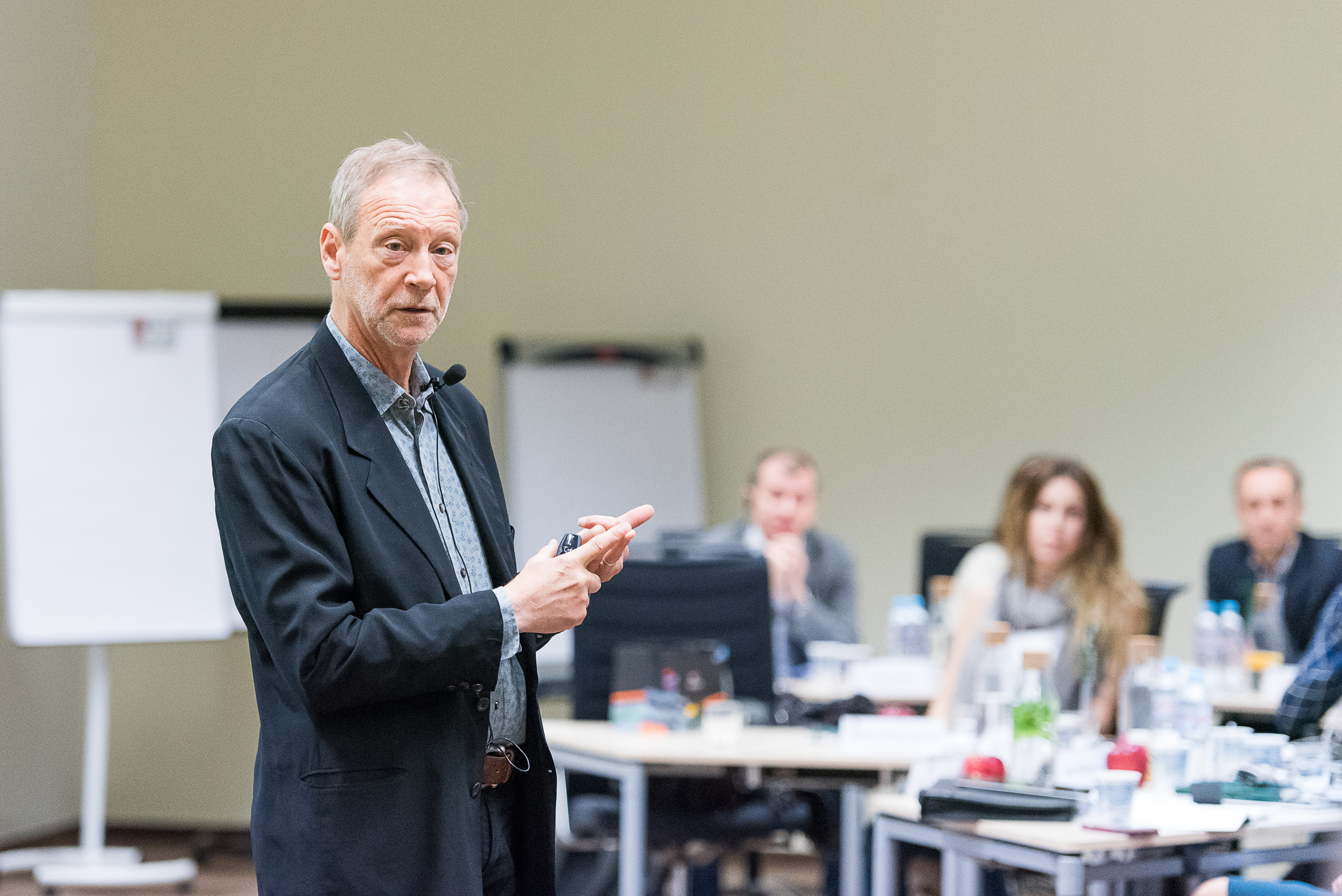 Лидерство и навигация в эпоху «взрывных» перемен