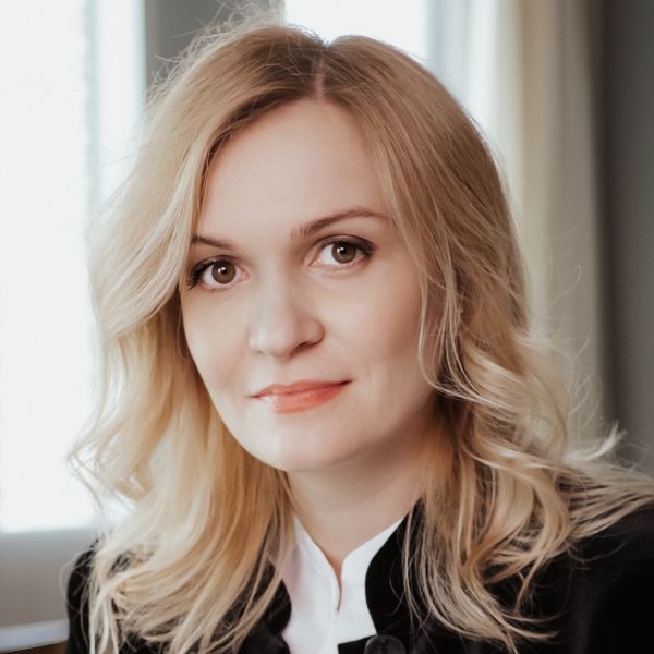 Анна Симакова