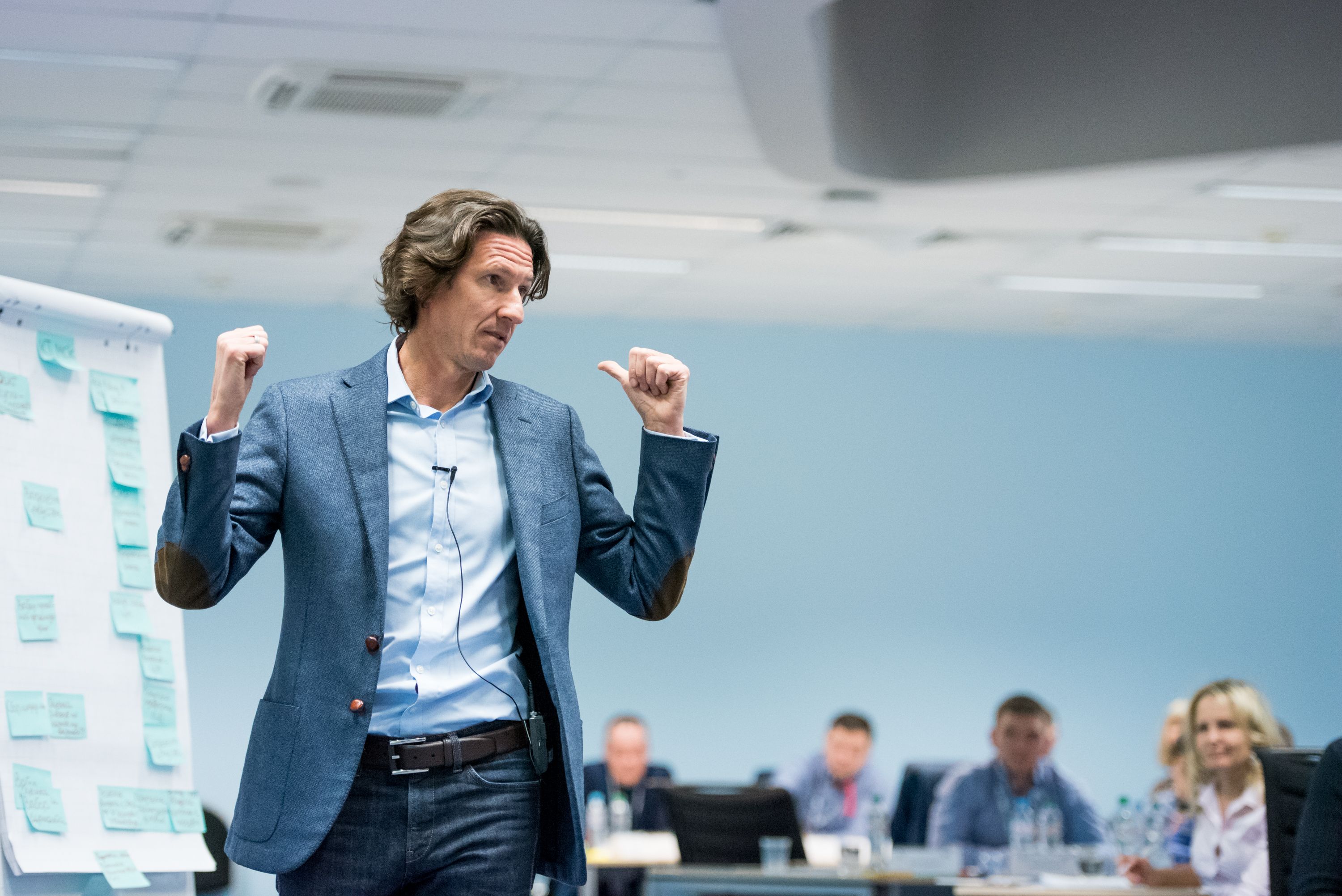 Алексей Смертин в ходе образовательного модуля в Школе управления СКОЛКОВО