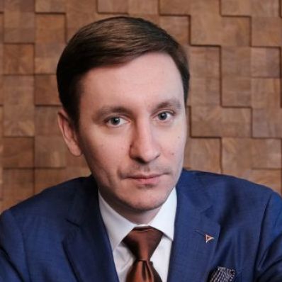 Антон Батаков