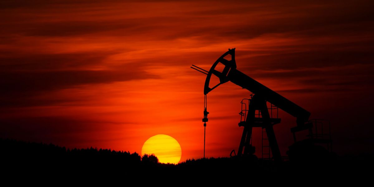 Вышло исследование «Перспективы российской нефтедобычи: жизнь под санкциями»
