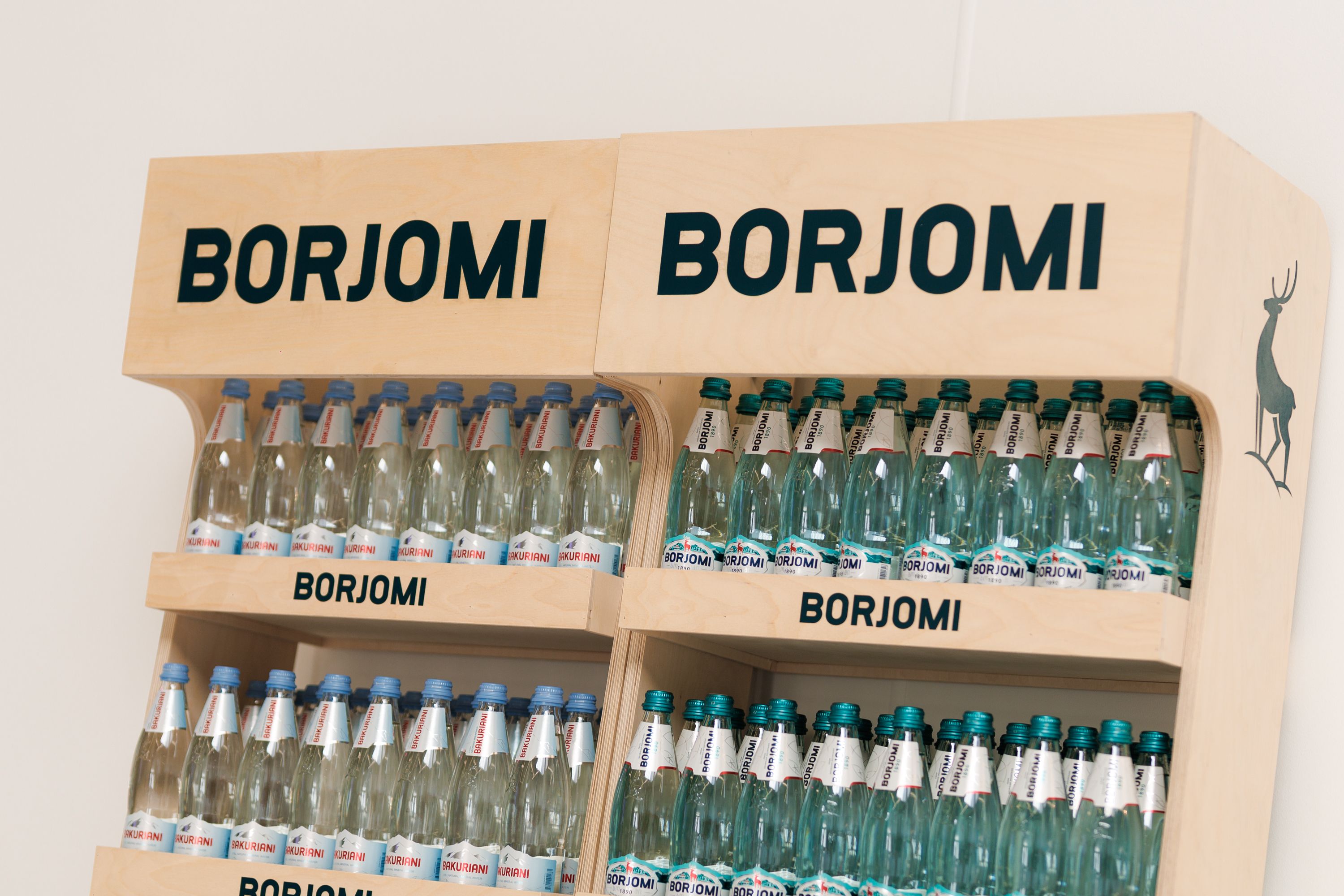 Бренд минеральной воды Borjomi традиционно выступил партнером Дня выпускника