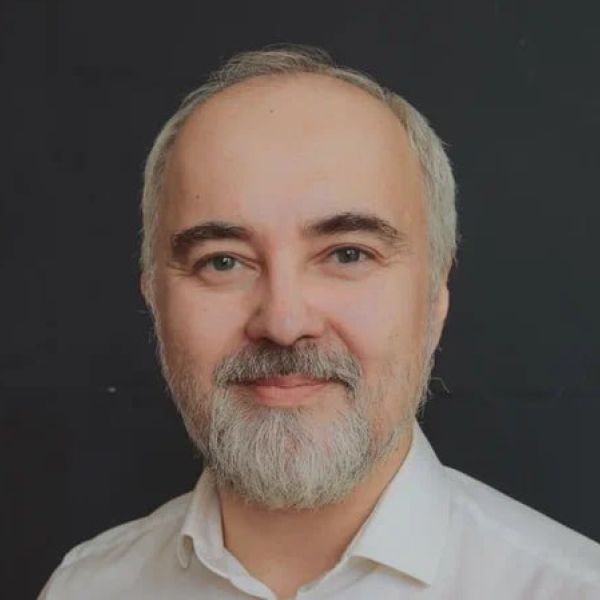 Антон Магжанов