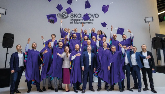 https://sk.skolkovo.ru/img/fd73aa89-49a7-4f06-b4f5-5fcb290505d2/skl-z-01-626653ad9140b.jpg?fm=png&q=80&fit=fit&crop=908%2C517%2C0%2C0&w=550&h=300